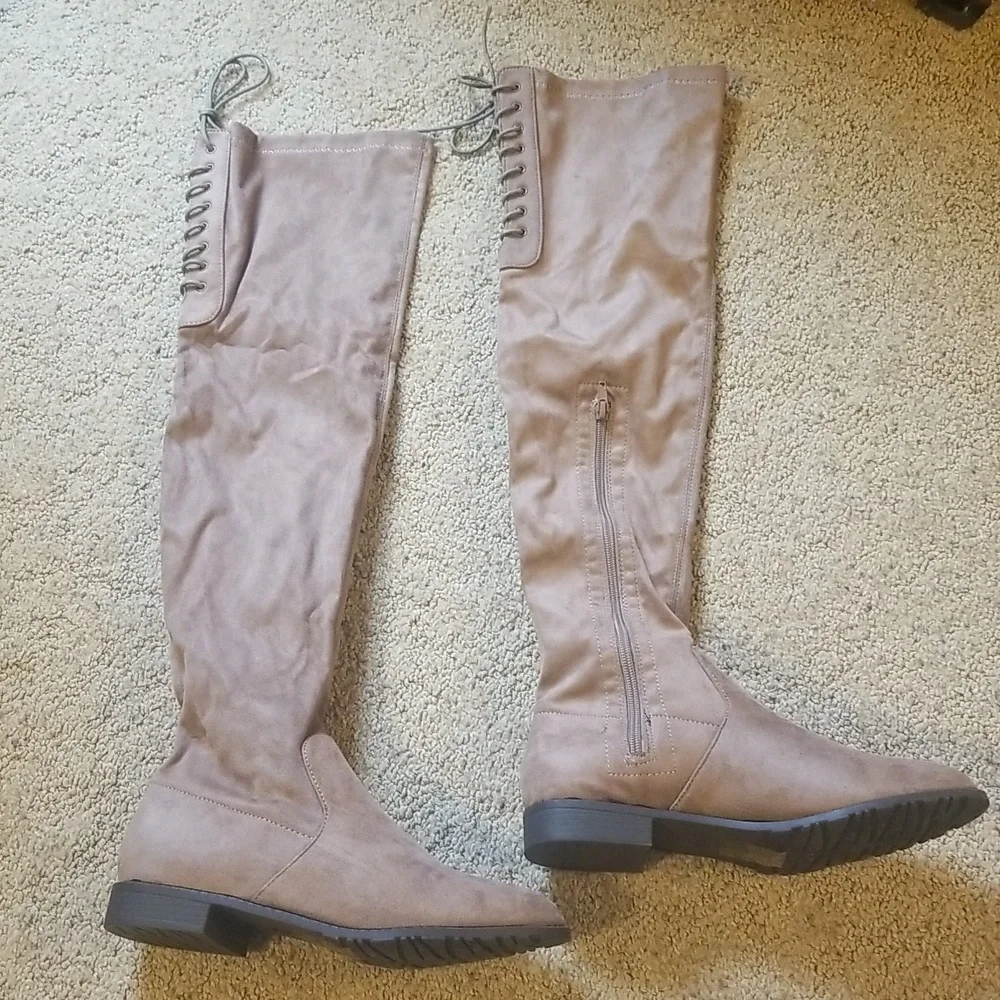 💚YOKI tan over the knee boots